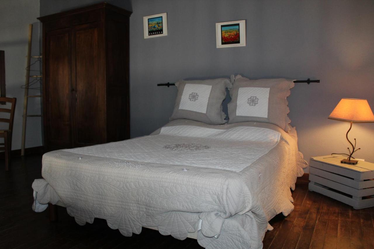 Bed and Breakfast Les Logis De Paban Crestet Экстерьер фото
