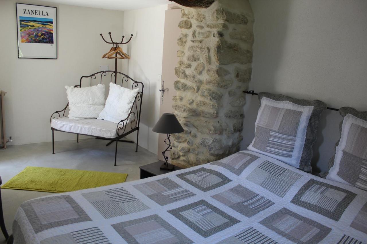Bed and Breakfast Les Logis De Paban Crestet Экстерьер фото