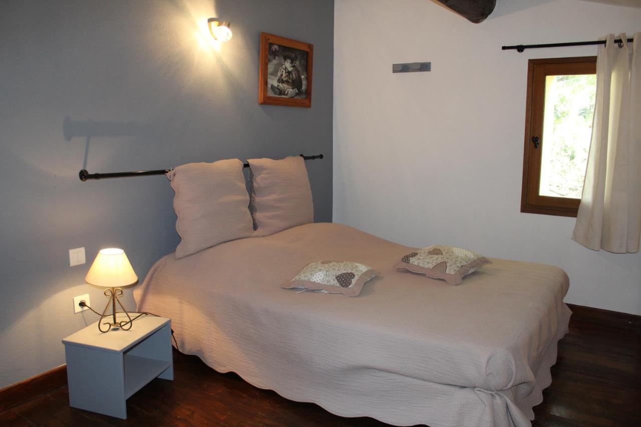 Bed and Breakfast Les Logis De Paban Crestet Экстерьер фото